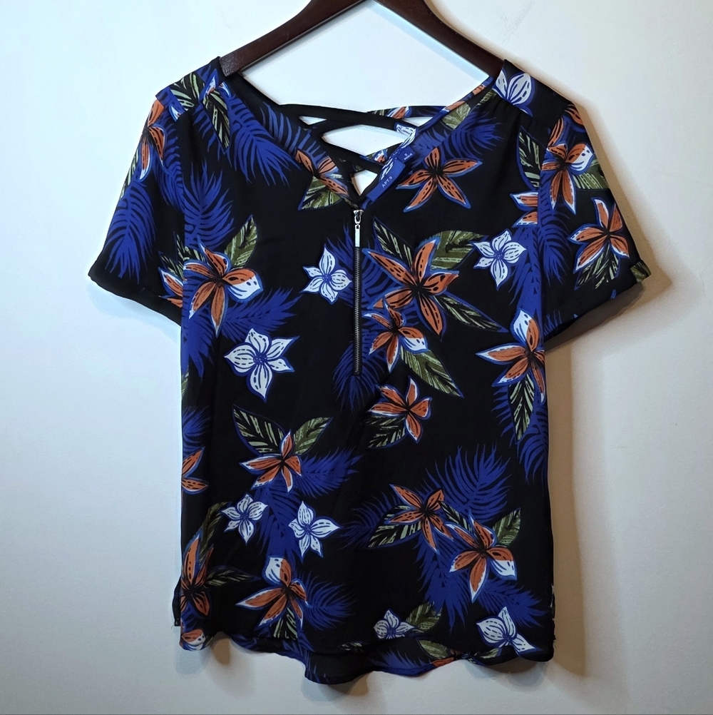 Apt. 9 Black Tropical Floral Georgette Top Front Zip Resort Wear Boho Size Small